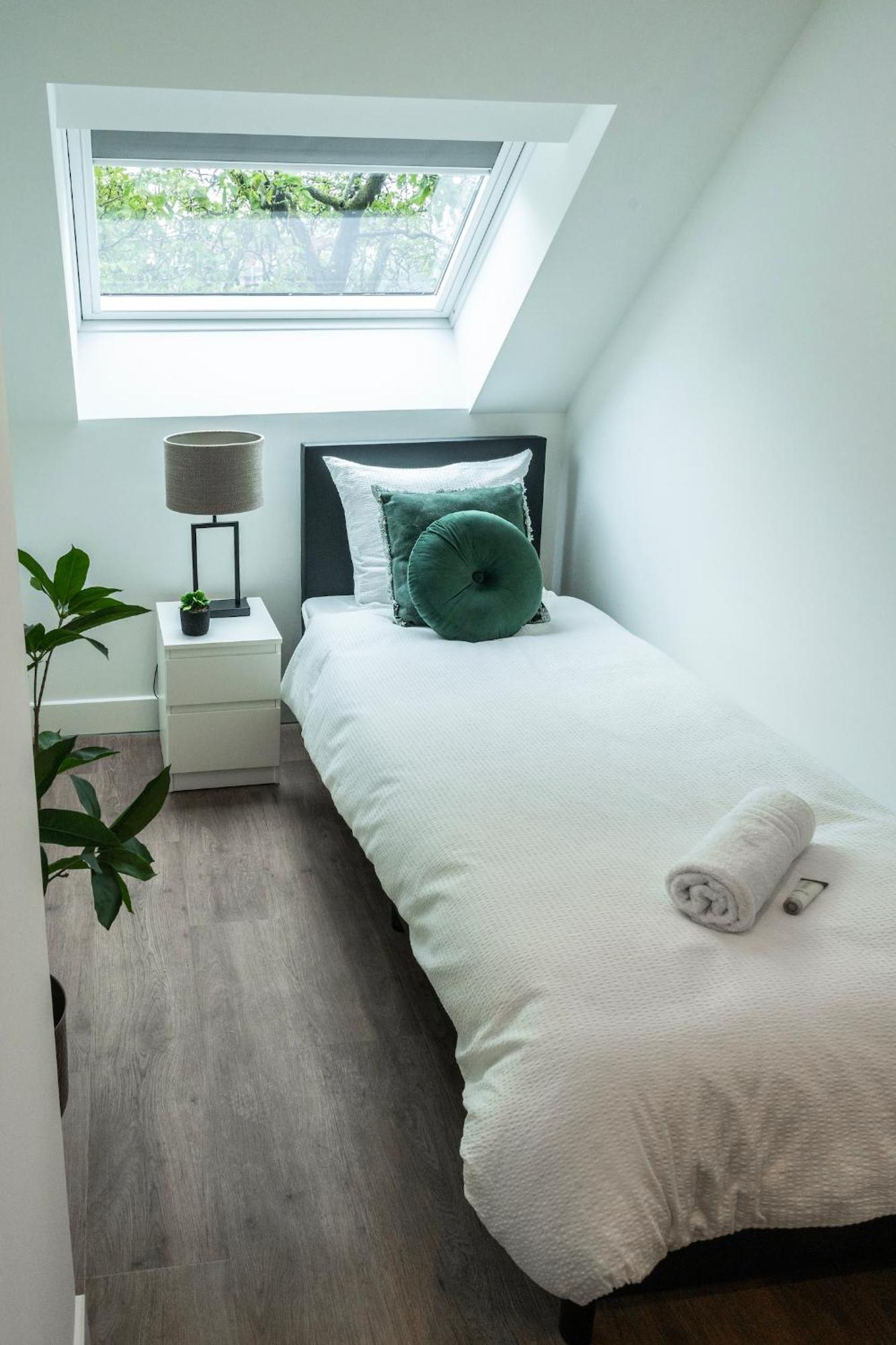 6-Bed Aircon House Diaz 60M2, Many Bedrooms Tilbourg Extérieur photo